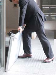 ②設置位置を確認